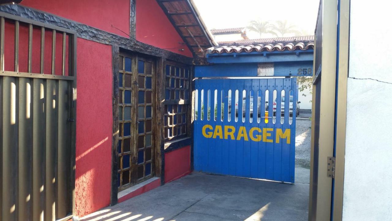 Casa frente para o mar de Costa Azul em Rio das Ostras Exterior foto